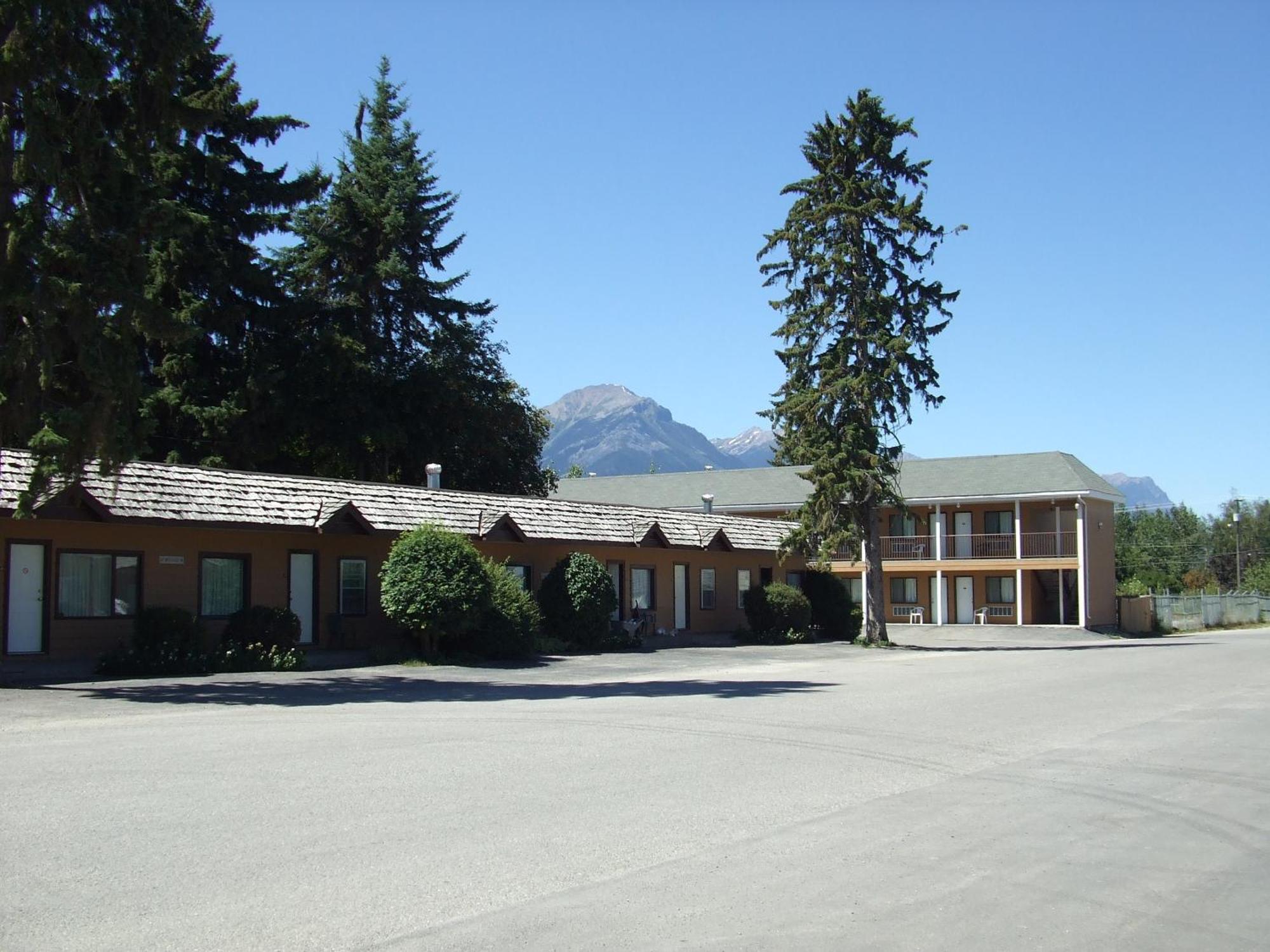 Mary'S Motel Golden Bagian luar foto
